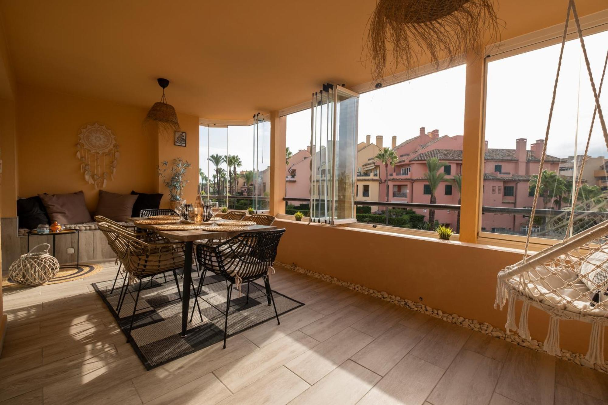 Aquamarine Apartment In Marina Sotogrande Luaran gambar