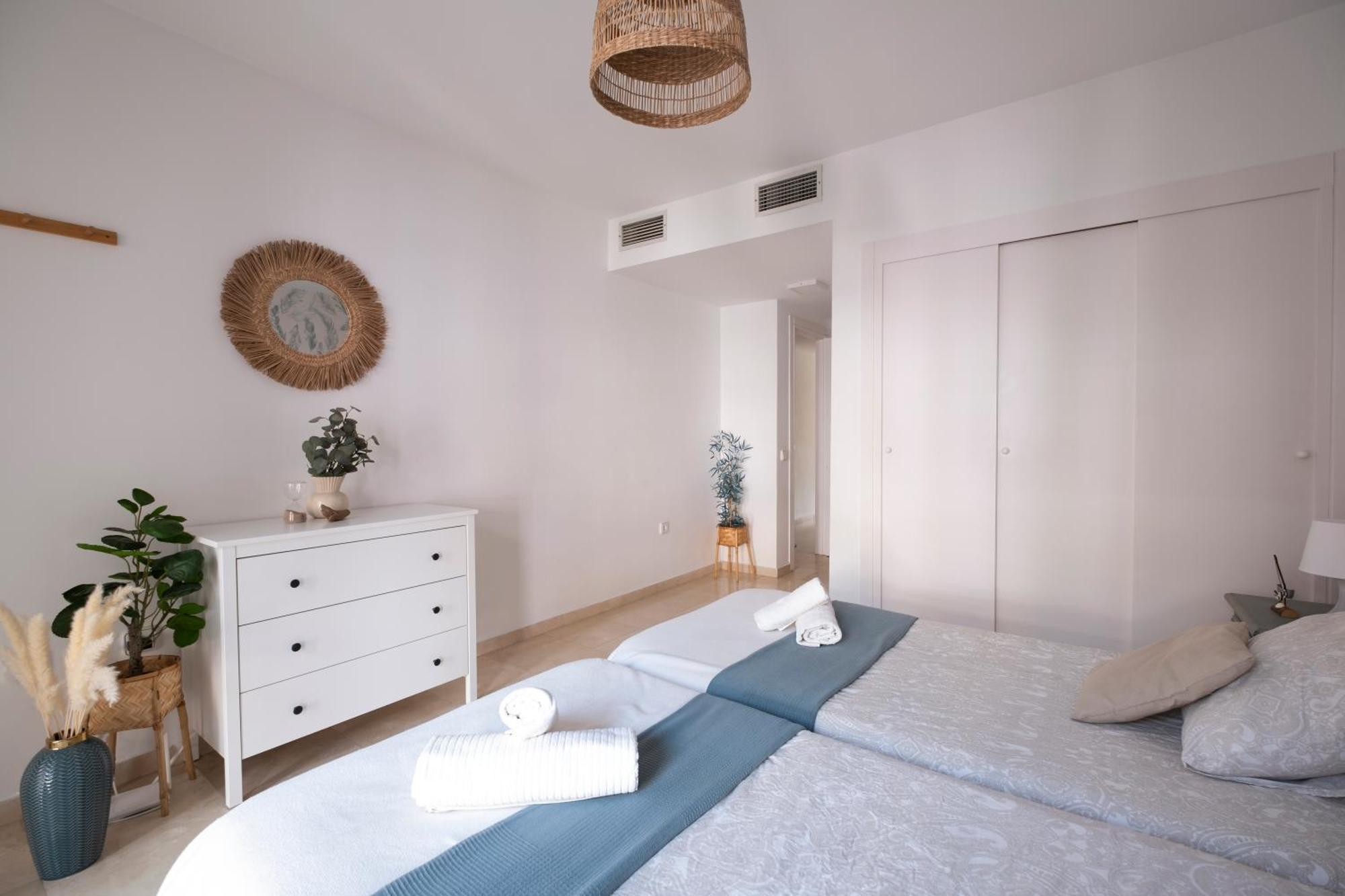 Aquamarine Apartment In Marina Sotogrande Luaran gambar
