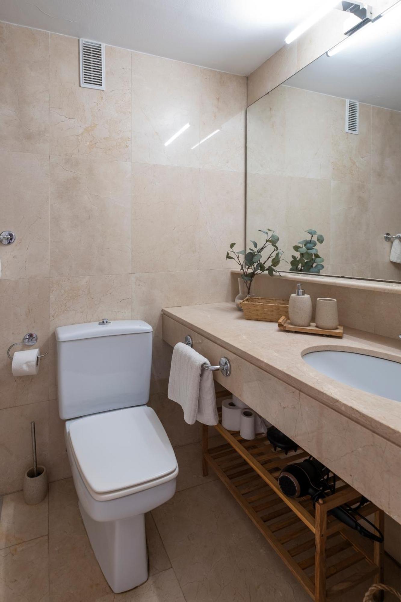 Aquamarine Apartment In Marina Sotogrande Luaran gambar